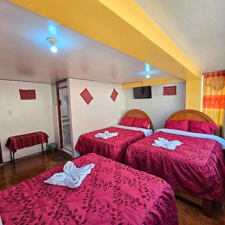 Hostal Acuarius פונו מראה חיצוני תמונה