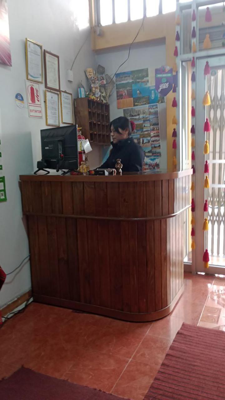 Hostal Acuarius פונו מראה חיצוני תמונה