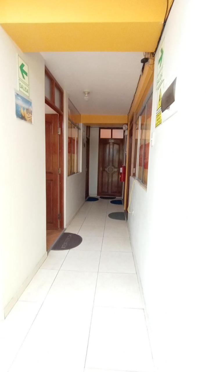Hostal Acuarius פונו מראה חיצוני תמונה