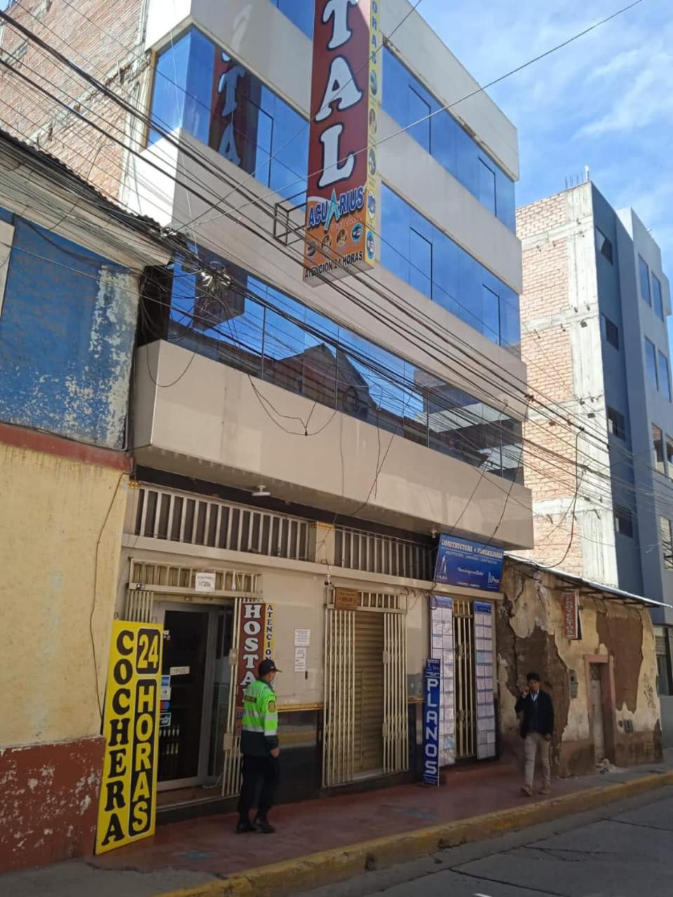 Hostal Acuarius פונו מראה חיצוני תמונה