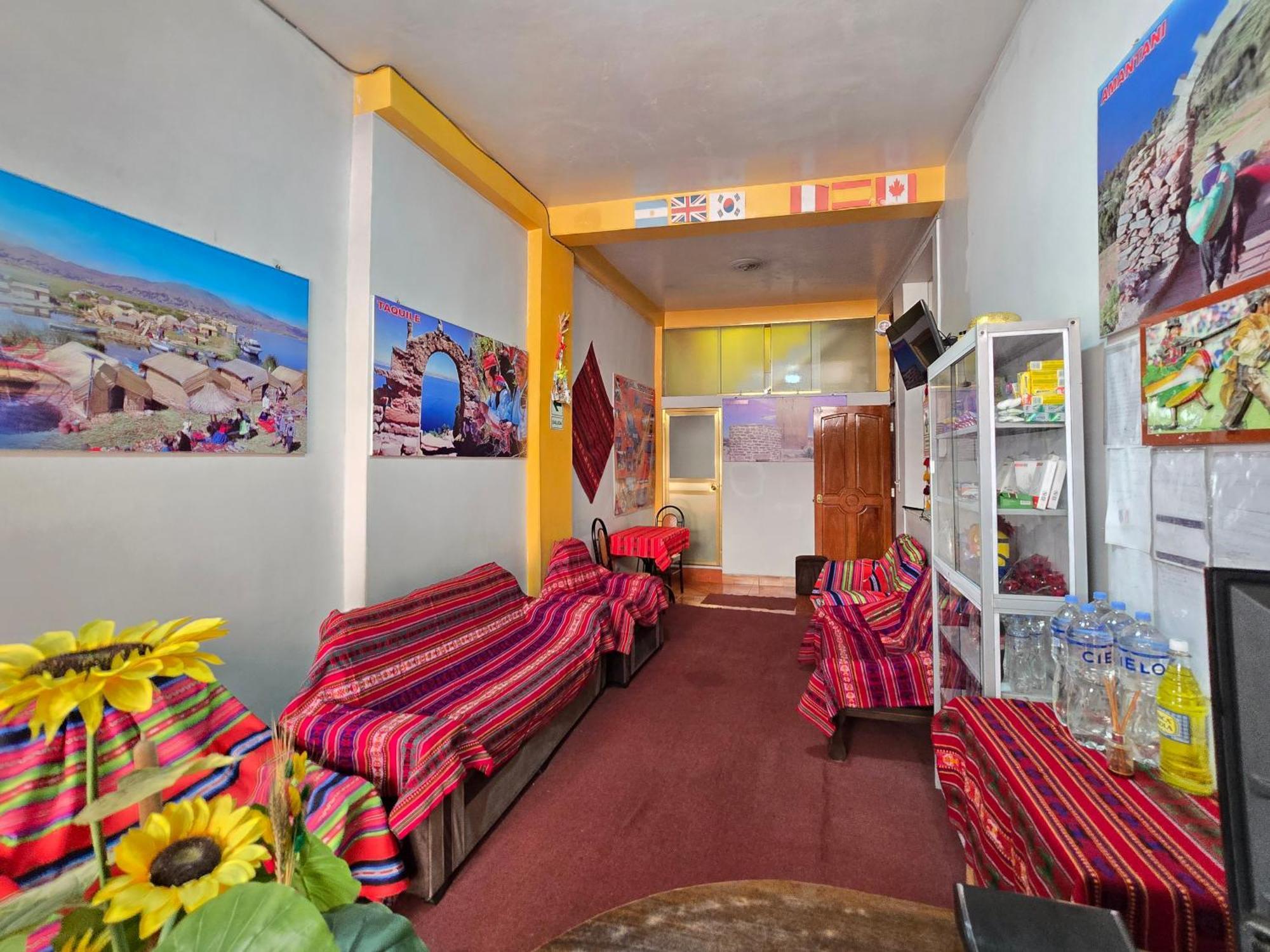 Hostal Acuarius פונו מראה חיצוני תמונה