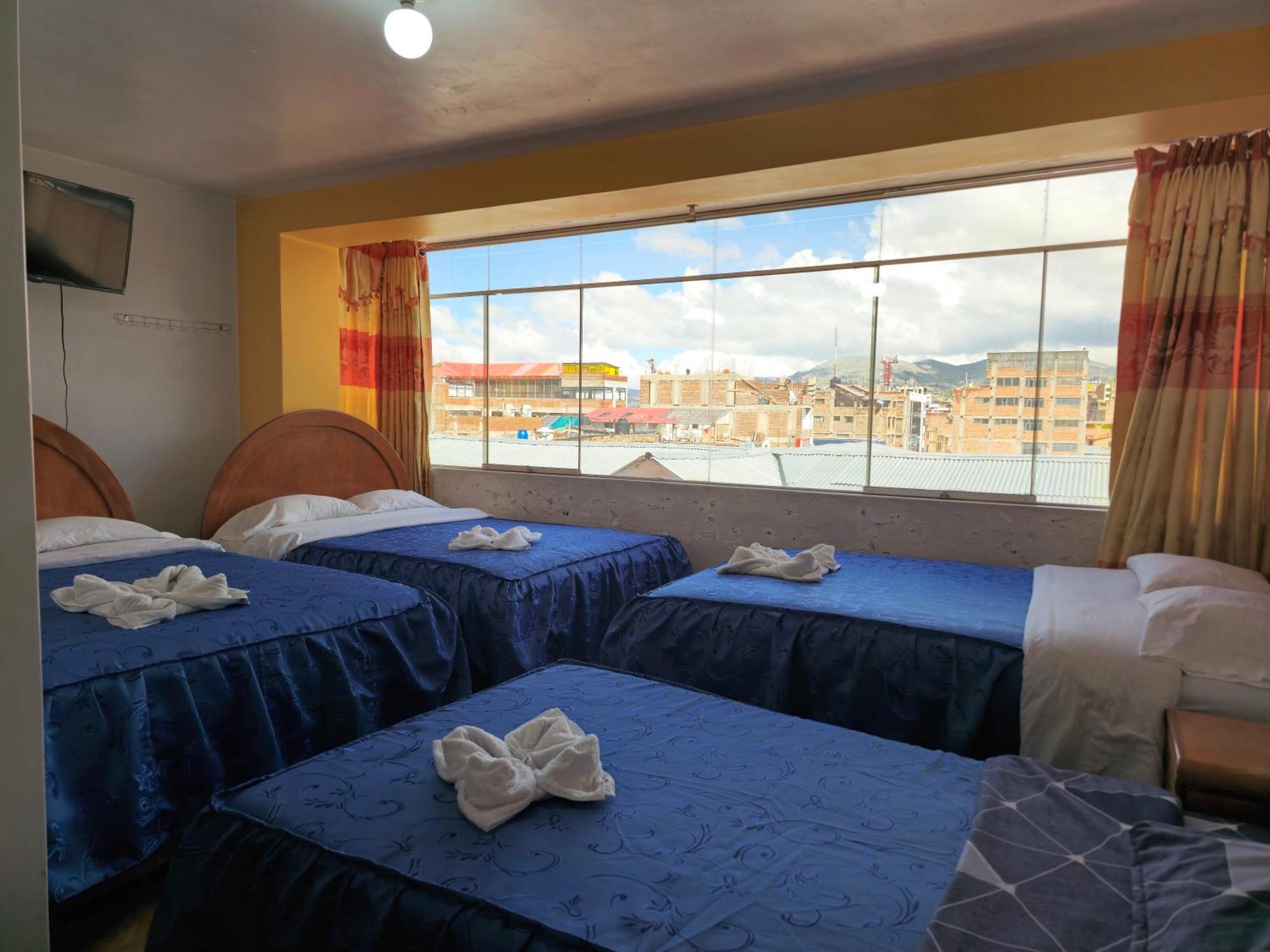 Hostal Acuarius פונו מראה חיצוני תמונה